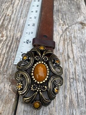 Vintage-Inspired Ornate Amber Stone Belt Buckle